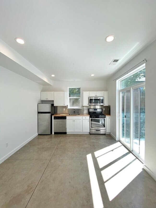 Foto del edificio - 446 Roberts St