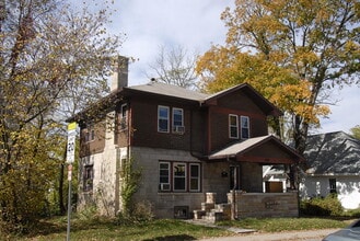 Building Photo - 416 S Lincoln St