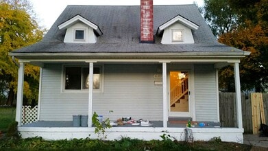 Building Photo - 6371 Sylvia St
