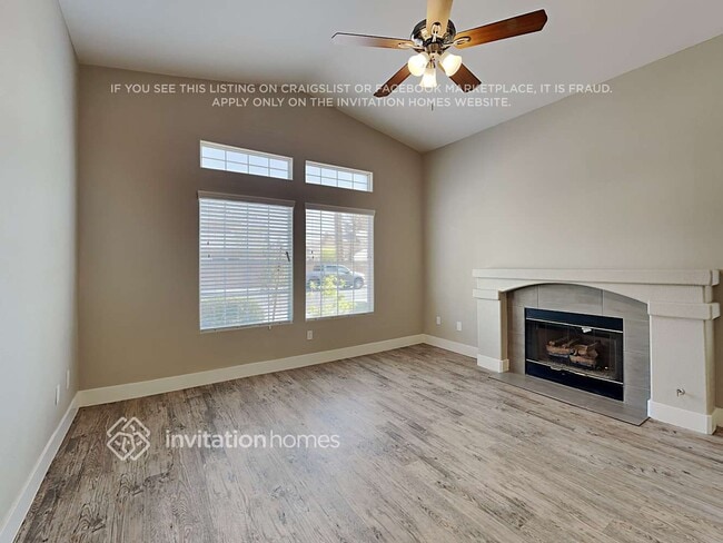 Building Photo - 8237 Rocky Bluff Way