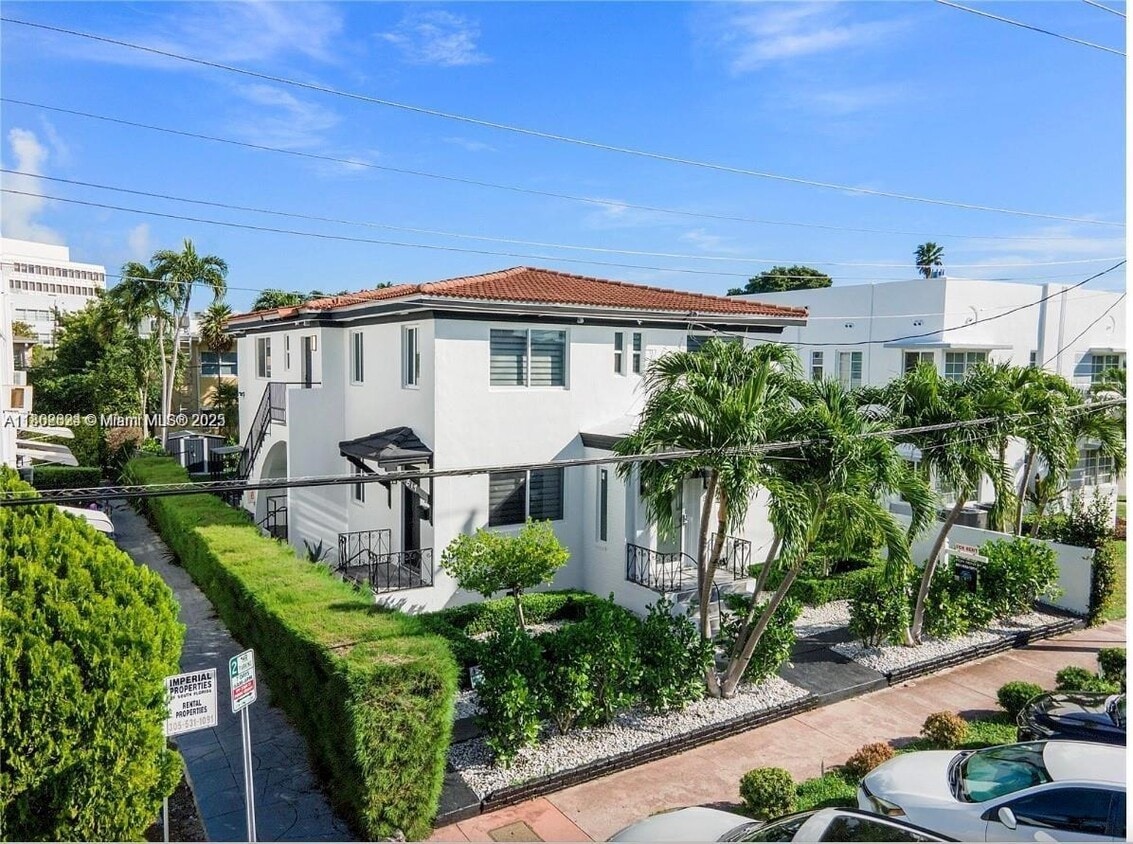 Foto principal - 815 W 39th St