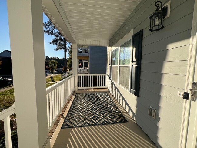 Foto del edificio - 3177 Mayflower Ln