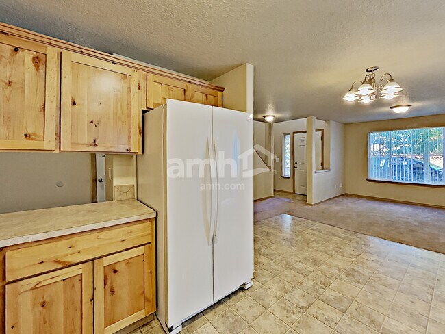Foto del edificio - 2132 E Third Street
