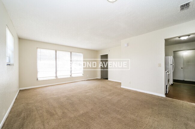Foto del edificio - 9561 Norfolk Blvd