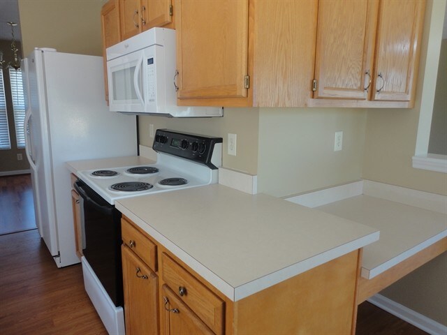Foto del edificio - 4239 King Bird Ln