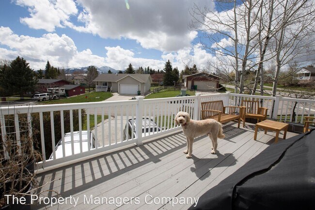 Foto del edificio - 3 br, 2 bath House - 1103 South Pinecrest