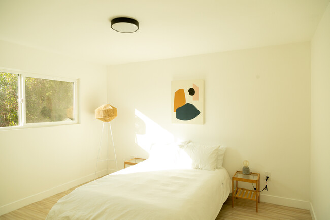 Bedroom - Black Pine Flats