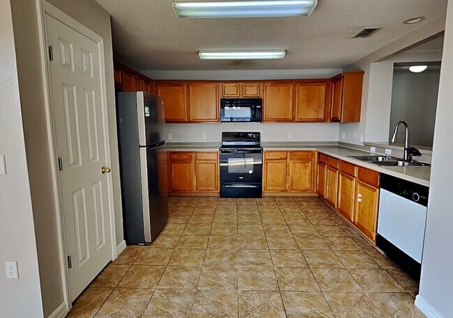 Foto del edificio - 1388 N Platte Ct