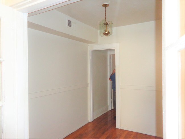 Foto del edificio - 4308 Wallace St