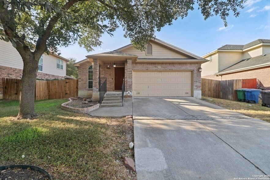 Foto principal - 4119 Chinkapin Oak