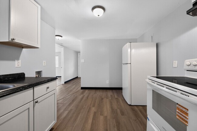 Foto del edificio - 1626 Telfair St Ln