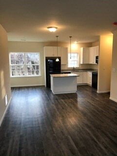 Foto del edificio - 2442 1st Ave