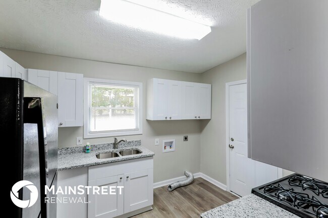 Building Photo - 5506 Mallard Trail