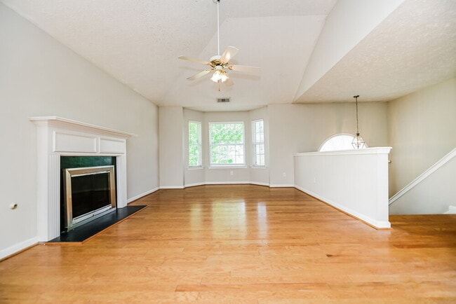 Building Photo - 1309 Kent Manor