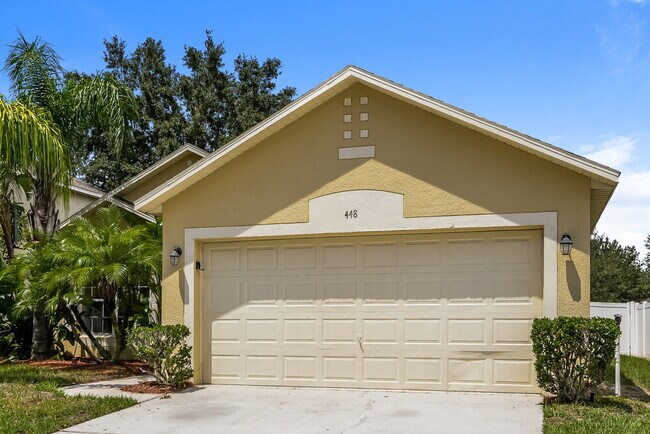 Building Photo - 448 Hammerstone Ave