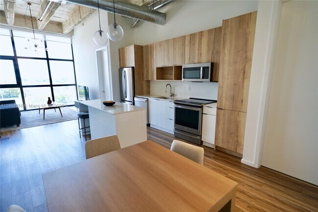 Foto del edificio - 7920 NE 2nd Ave
