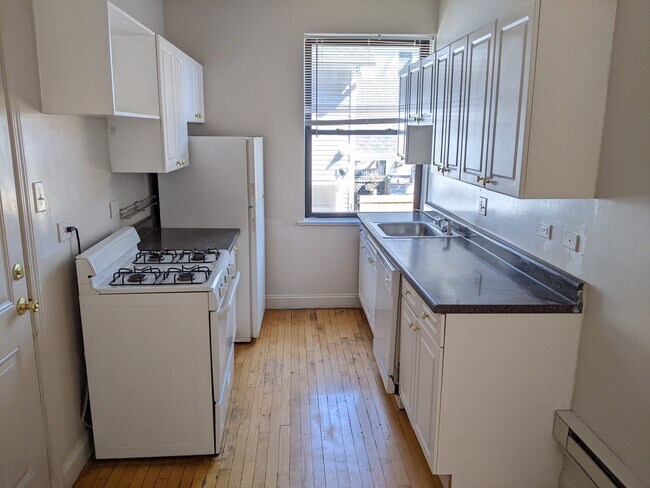 Foto del edificio - 1313 Oak Ave