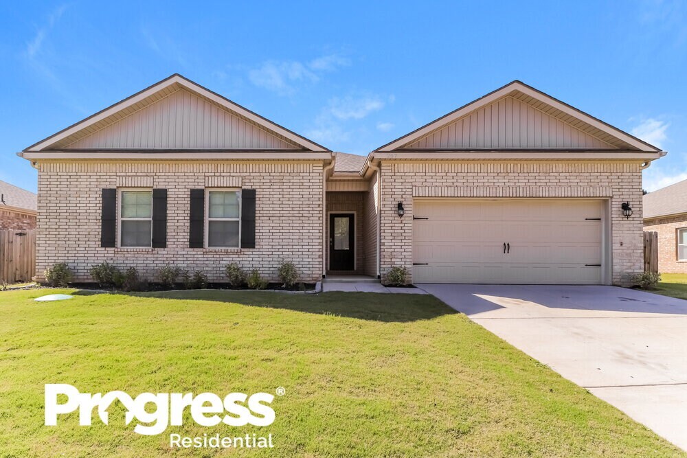 267 Vivian Way, Millington, TN 38053 House Rental in Millington, TN