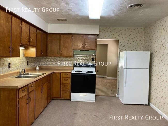 Building Photo - 3420 Barbee Dr