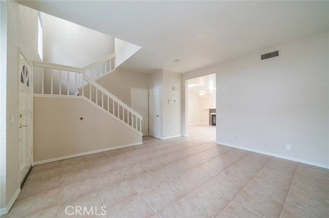 Building Photo - 123 Goldenrod