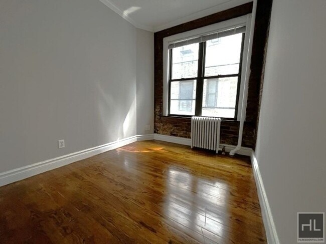 Foto del edificio - E 13TH ST.