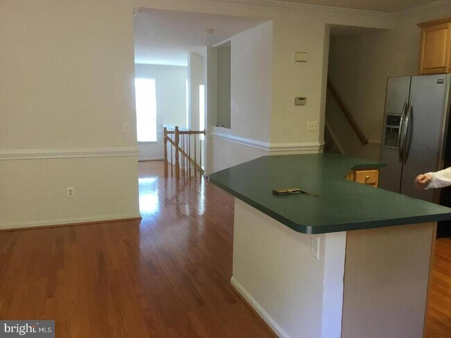 Building Photo - 5271 Ballycastle Cir