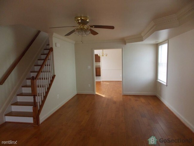 Foto del edificio - 122 Walnut Ave