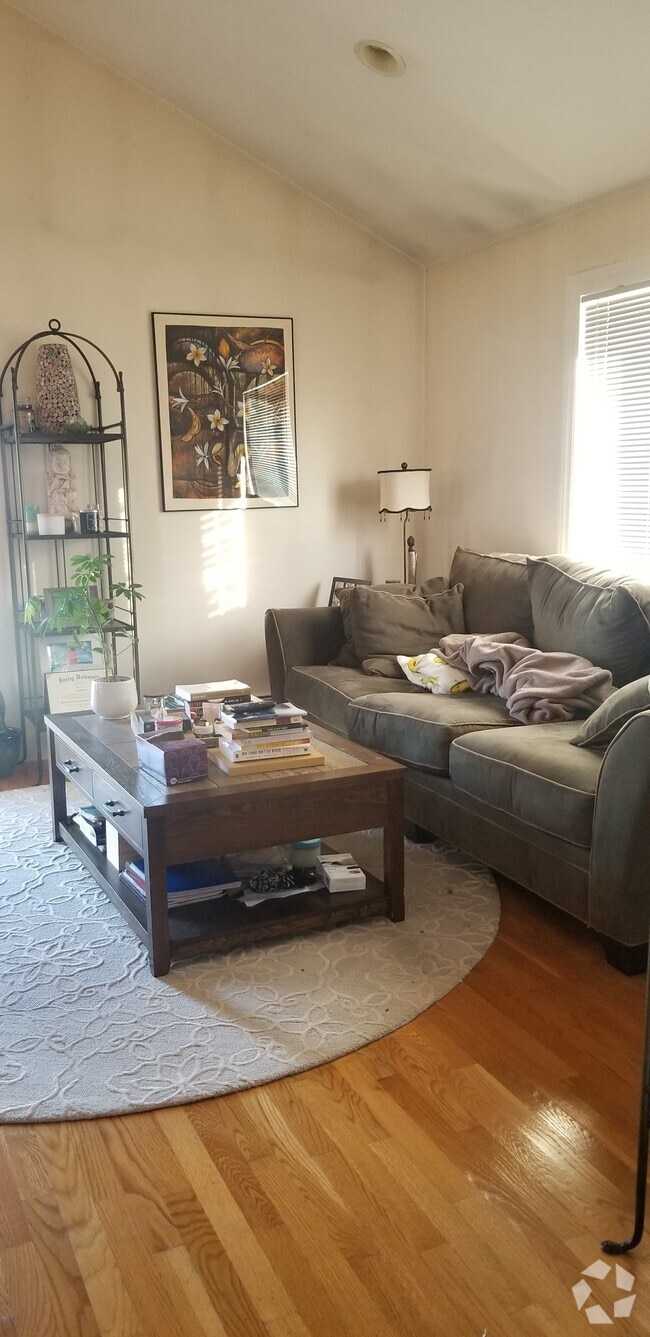 Apartments For Rent in Natick, MA 3 Rentals