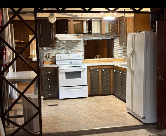 Building Photo - 4101 McIntyre Ave