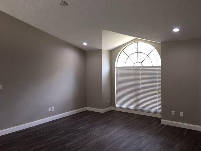 Foto del edificio - 7919 Goldleaf St