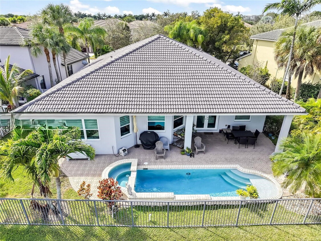 Photo - 3816 West Hibiscus Street, Weston, FL 33332 - 4 BR 3 BA Single-Family Home
