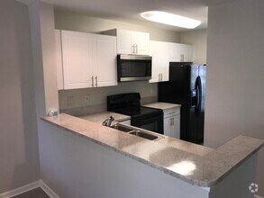 Building Photo - 4823 Via Palm Lakes