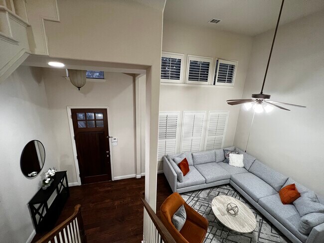 Building Photo - 5717 Pantheon Ct