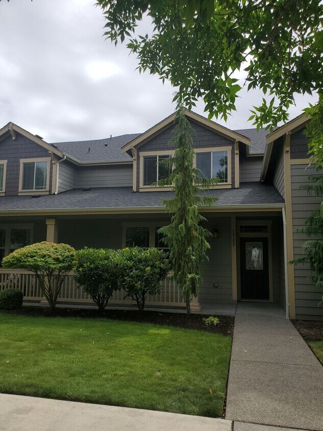 Foto principal - Beautiful Townhome