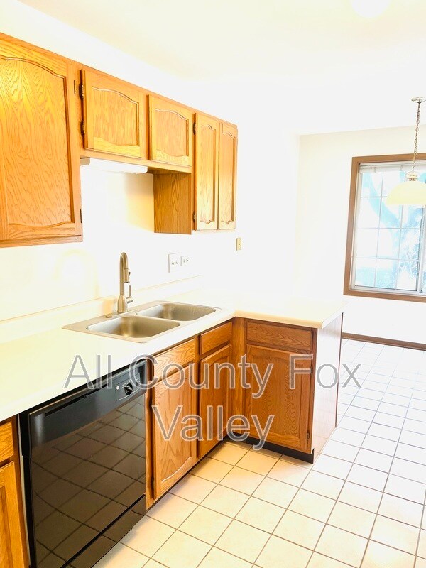 Foto del edificio - 1408 W Crane St