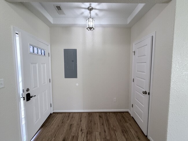 Building Photo - 5153 Richard Rd