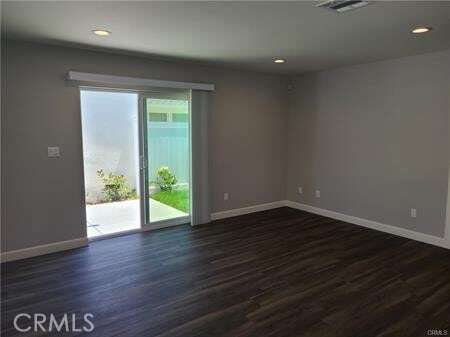Foto del edificio - 13649 Osborne St