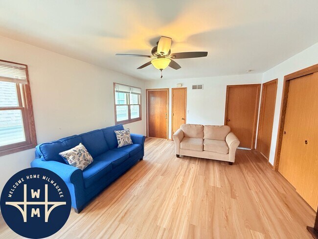 Foto del edificio - 2167 S 75th St