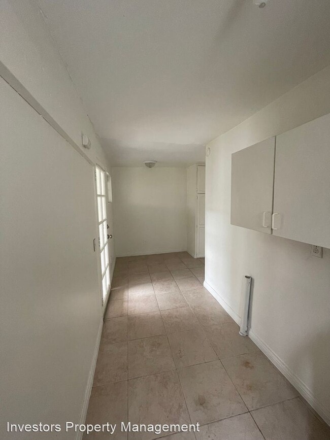 Building Photo - 3 br, 2 bath House - 1114 Loma Ave