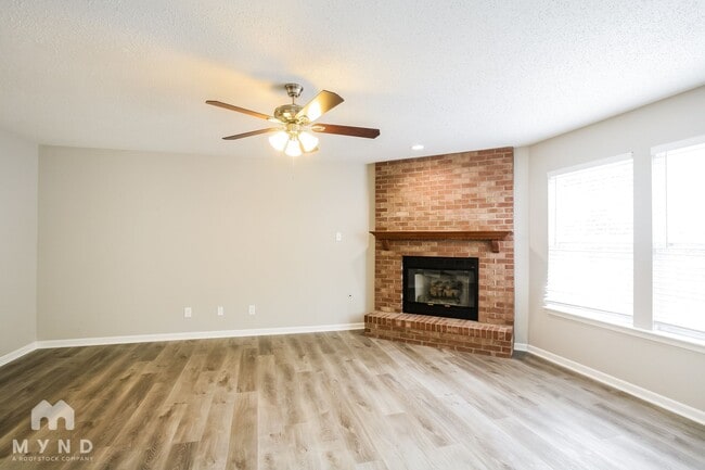 Building Photo - 9032 Stones Bluff Ln