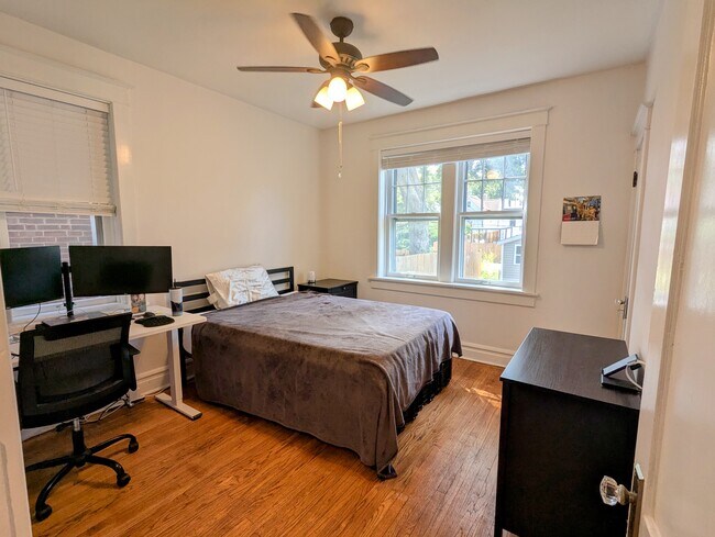 Foto del edificio - 4242 Connecticut St