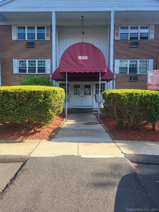 Foto del edificio - 1080 New Haven Ave