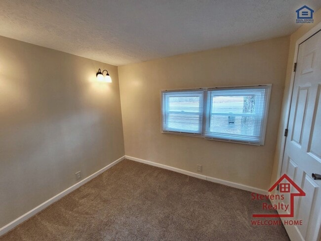 Building Photo - 271 C C Camp Rd