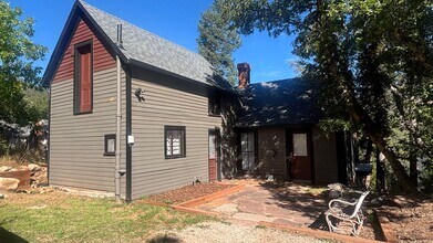 Building Photo - 955 Osage Ave