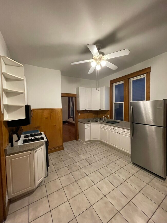 Foto del edificio - 1234 N Wood St