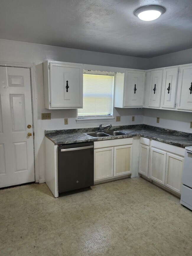 Foto del edificio - 1872 Darryl Dr