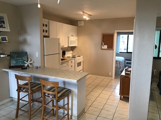 View towards kitchen - 3300 N Surf Rd