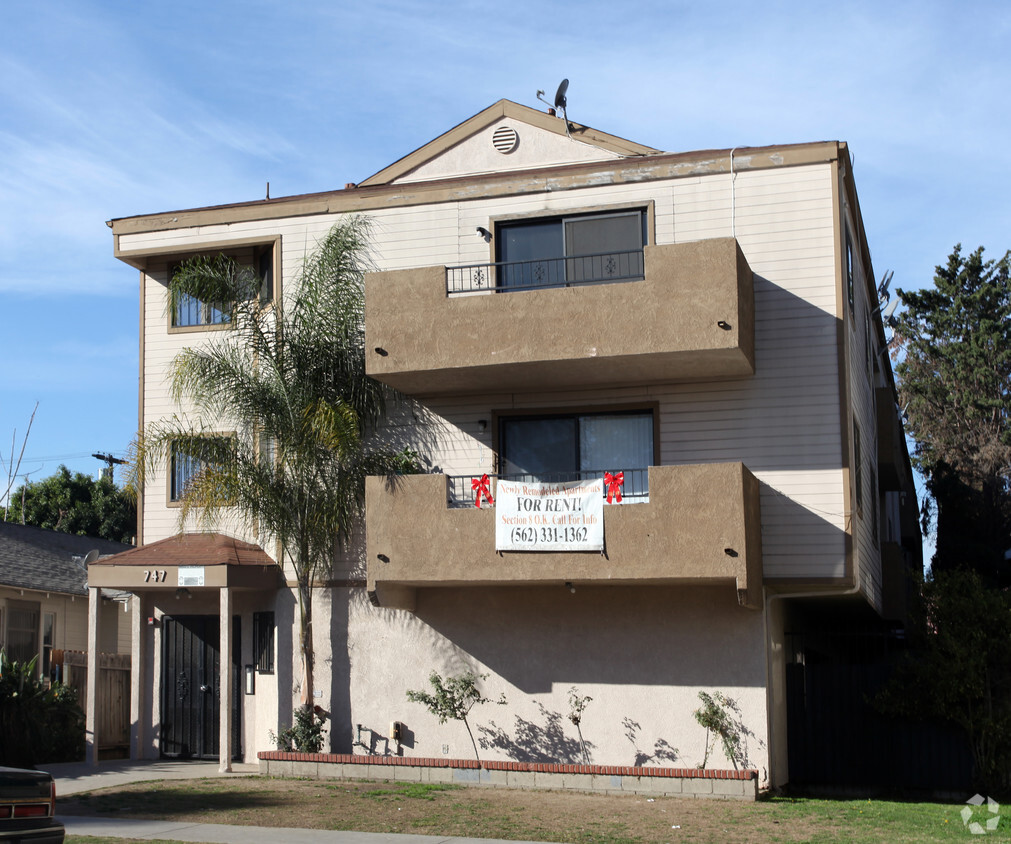 Foto del edificio - 747 Olive Ave