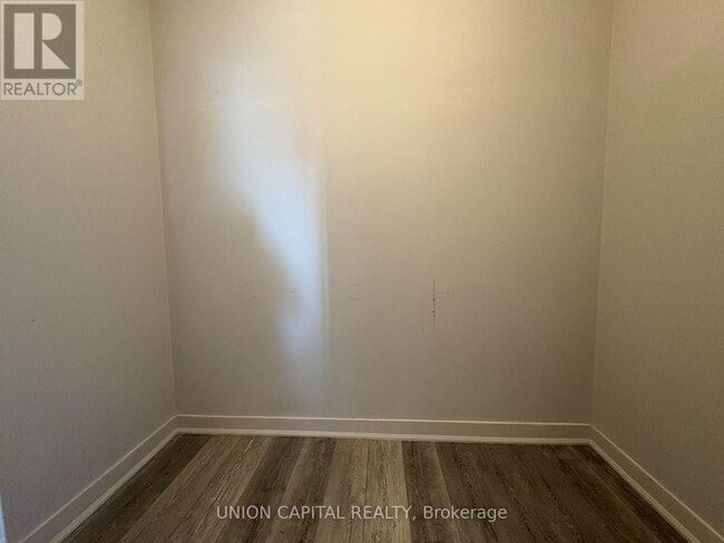 Building Photo - 89 Dunfield Ave