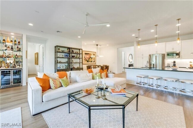 Foto del edificio - 12814 Hawkins Dr